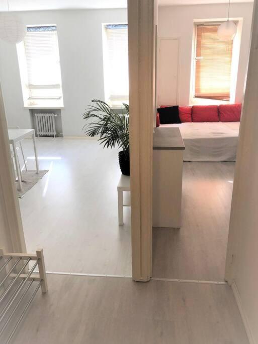 Apartment Moderni Siisti Koti Jossa Modernit Kalusteet *